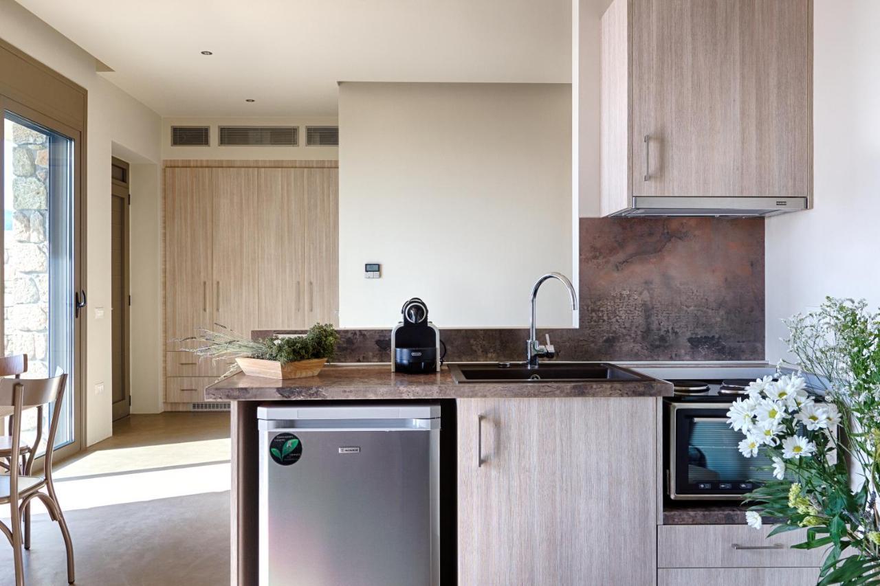 Euphoria Suites Avía Eksteriør bilde