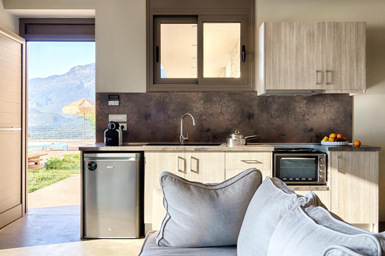 Euphoria Suites Avía Eksteriør bilde